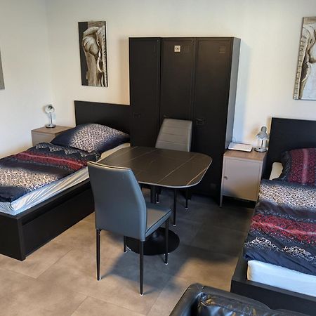 Modernes Studio-Apartment Mitten Im Ruhrgebiet ボーフム エクステリア 写真