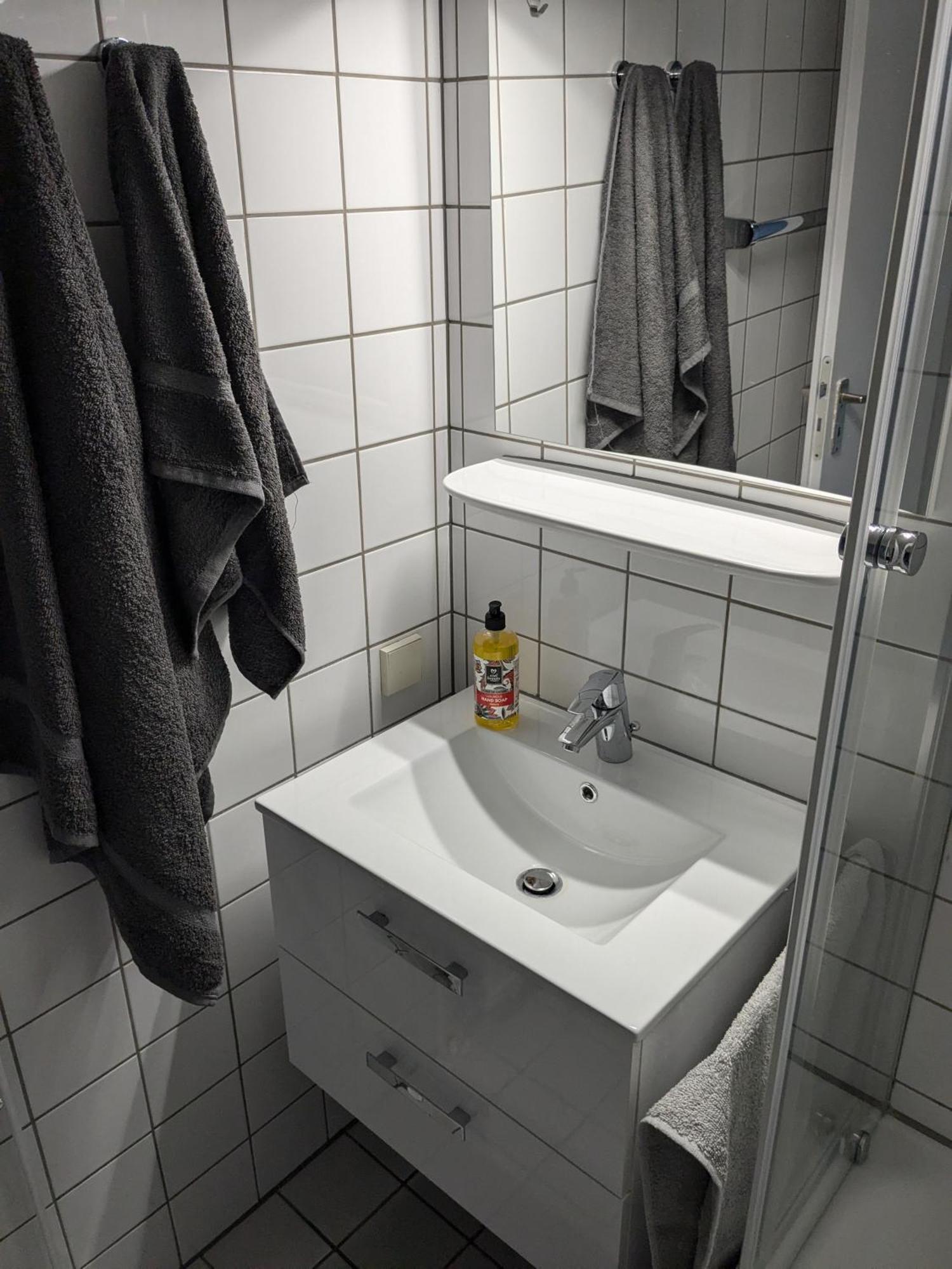 Modernes Studio-Apartment Mitten Im Ruhrgebiet ボーフム エクステリア 写真